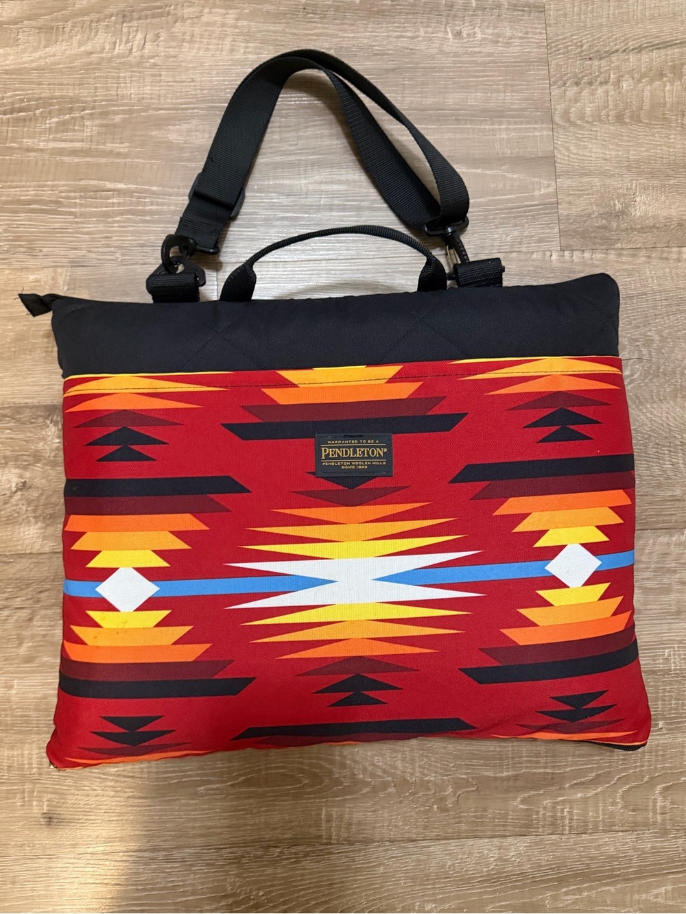Pendleton outdoor picnic blanket 60 x 72